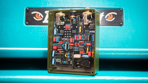White Disto Guitar Distortion Pedal